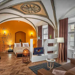  Apartamento 7 Tales Apartments By Adrez